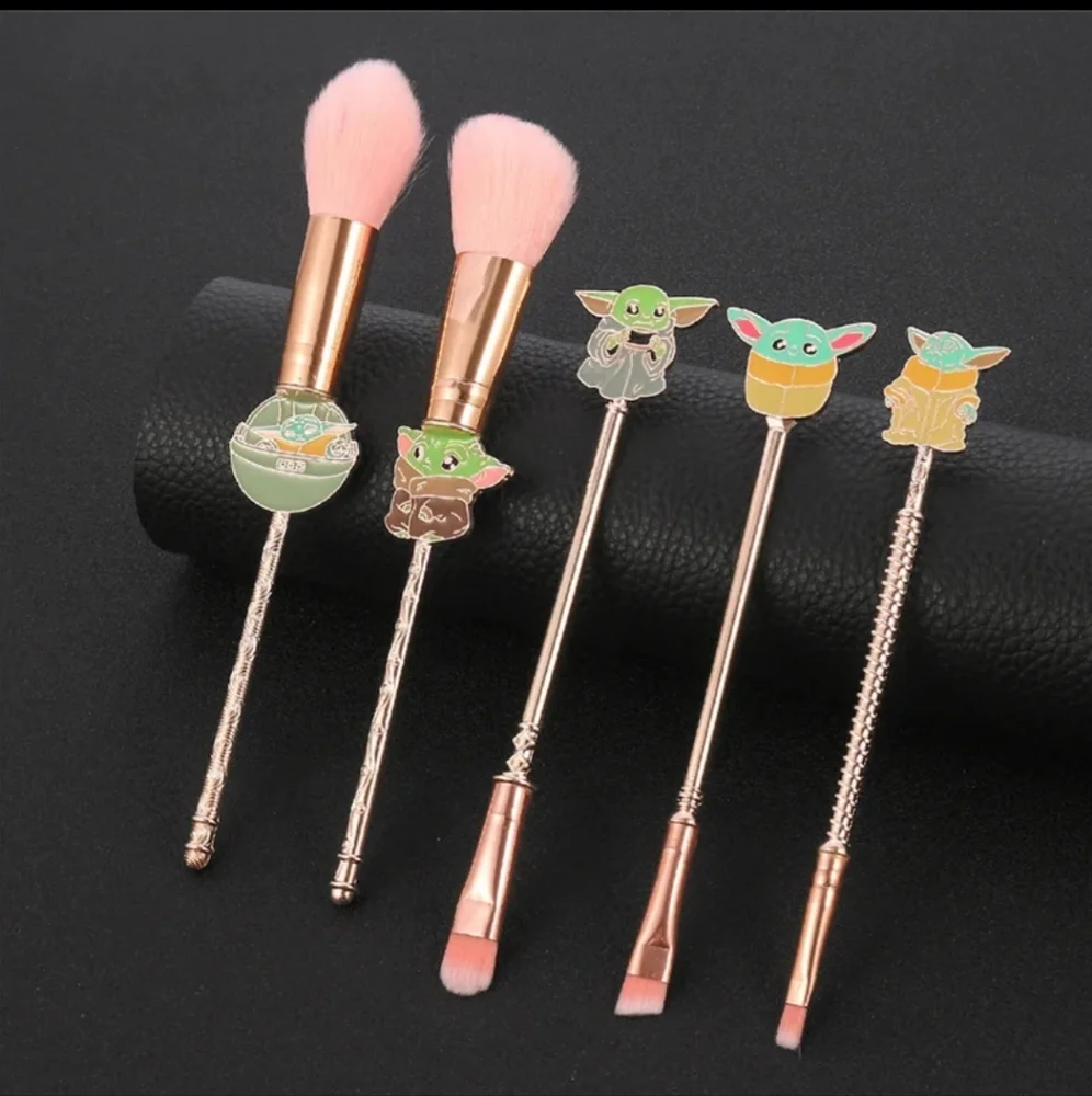 Star Wars Grogu‎ Baby Yoda Makeup Brush Set